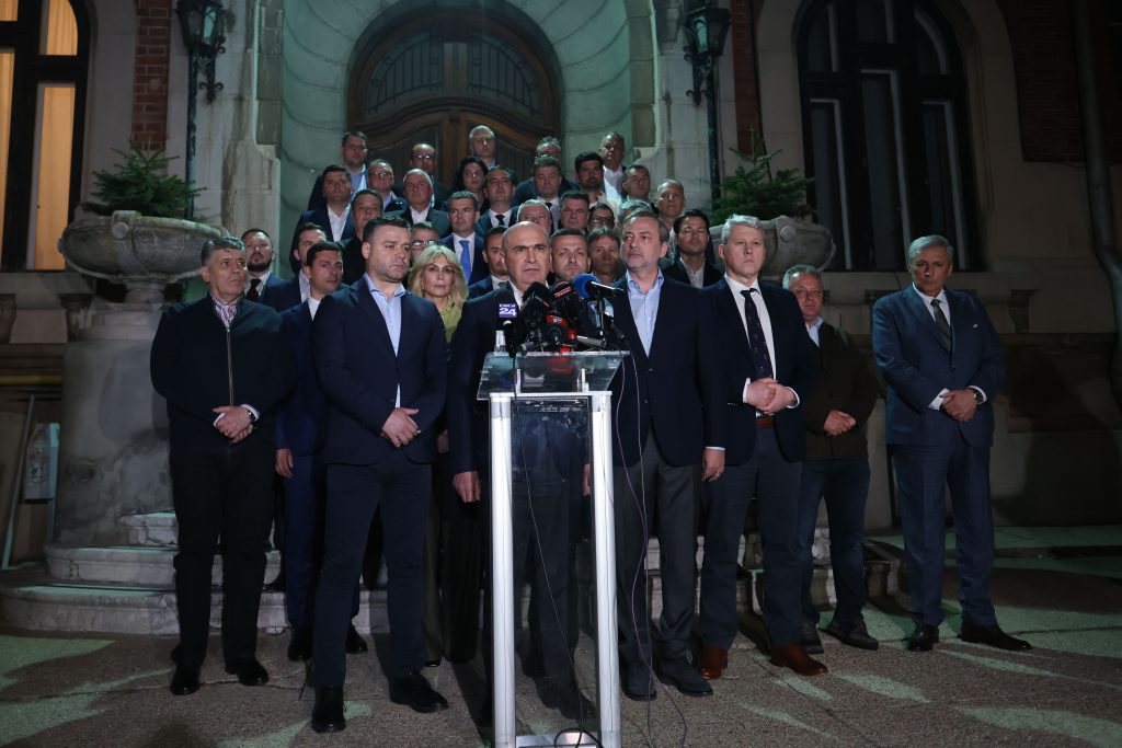 Bolojan, în derivă după retragerea sprijinului PSD: Ce urmează în România