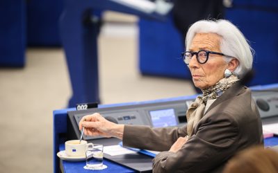 Lagarde: Noul șoc energetic riscă să reaprindă inflația în UE. Ajutor fiscal, cerut guvernelor