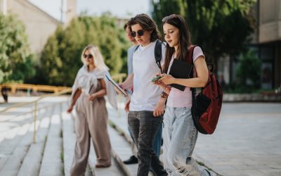 România, prima opțiune pentru tineri: Ce-i motivează să rămână acasă?