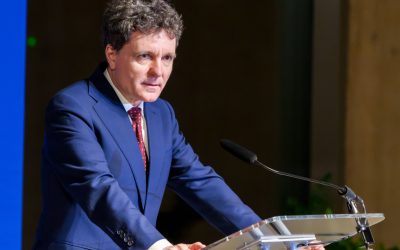 Nicușor Dan, acuzații dure: Politicienii, conduși de voturi, ignoră finanțele!