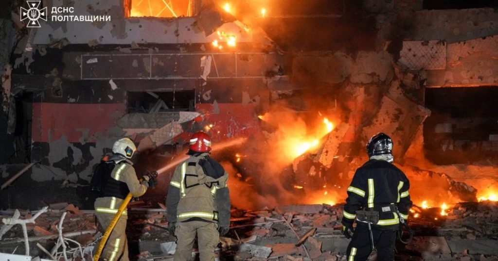 Rusia lovește Ucraina: Harkov, sub atac. Poltava, fără curent. Investiții în zonele ocupate