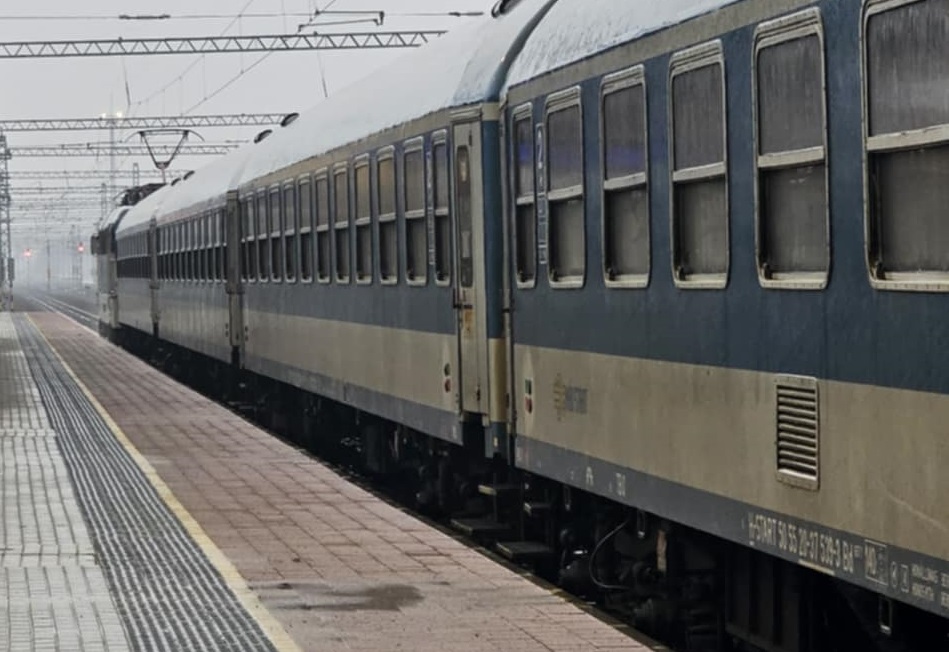 Trenurile suspendate: Timișoara – Arad, înlocuite de autocare în iunie