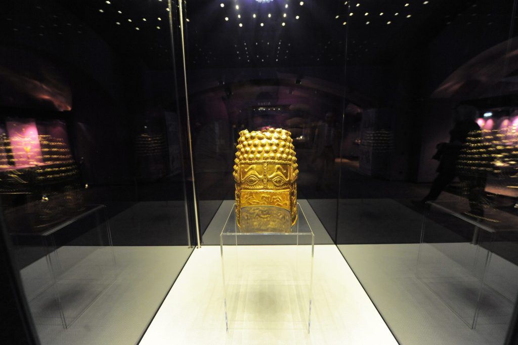 Cât costă intrarea la Muzeul de Istorie? Vezi Coiful de la Coțofenești