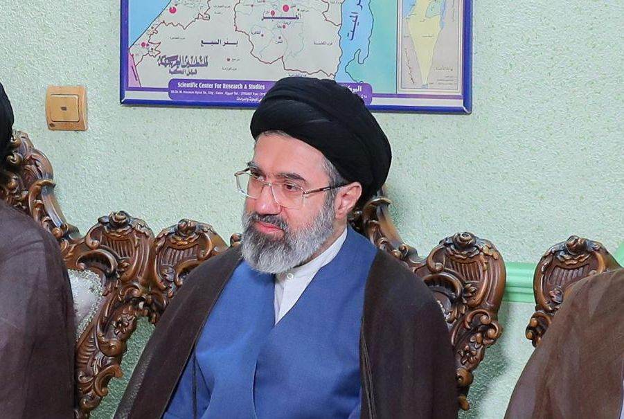Mojtaba Khamenei avertizează: Marina iraniană, gata de „noi înfrângeri”