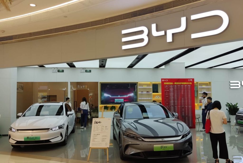 BYD, gigantul chinez, vrea în ACEA: O premieră pentru China în UE