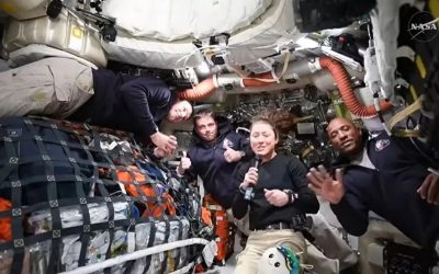 Misiunea Artemis II în centrul atenției: înconjurul Lunii transmis live în România Echipajul misiunii Artemis II a realizat un salt istoric prin înconjurul Lunii, iar evenimentul a fost transmis în direct pe platformele de streaming, inclusiv cele disponibile în România