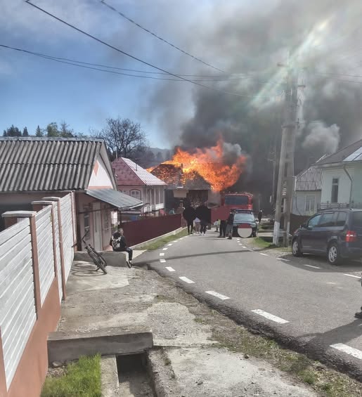 Bolojan, după incendiul din Vrancea: Guvernul promite ajutor pentru familiile distruse