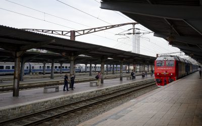 Trenurile, date peste cap: Haos pe ruta București Nord-Chitila până în mai