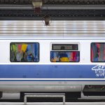 Copac căzut: Trenurile opresc pe ruta Brașov-Sighișoara