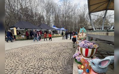 Duminica Floriilor a transformat Parcul IOR din Capitală într-un veritabil târg de sărbătoare gastronomică, unde mirosul preparatelor tradiționale s-a amestecat cu aroma fructelor de mare și a rețetelor reinterpretate