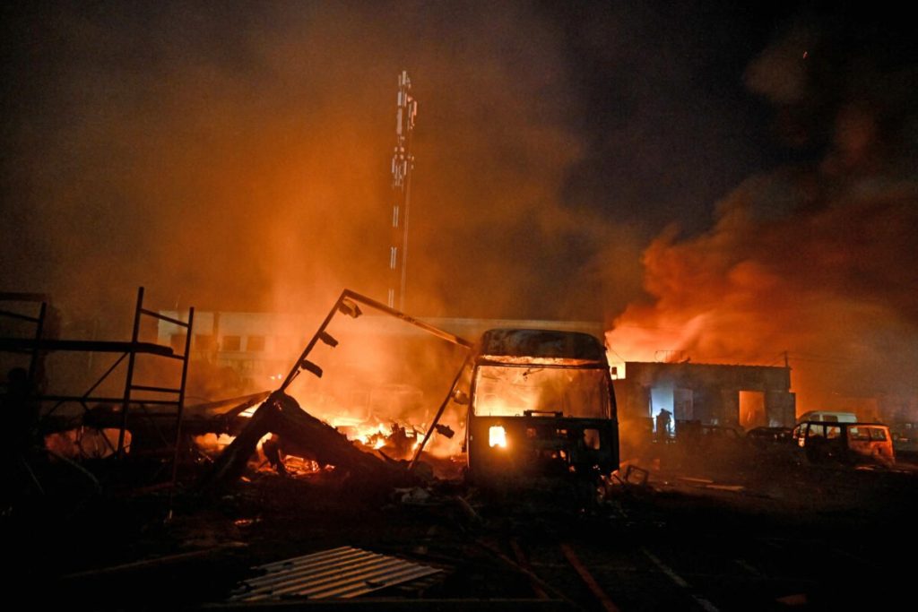 Atacuri masive în Ucraina, înainte de Paște: Zeci de victime și clădiri distruse