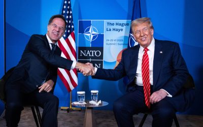 Trump: NATO, implicat total în deminarea Strâmtorii Ormuz?