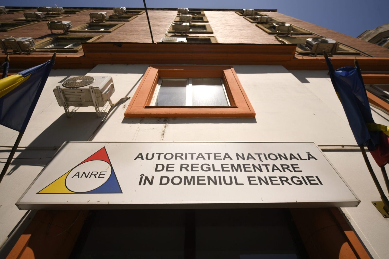ANRE dă startul: Noi reguli pentru racordare, publicate în transparență