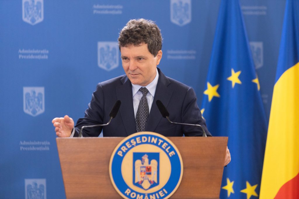 Președintele României, Nicușor Dan, a transmis luni un mesaj cu ocazia Zilei Internaționale a Romilor și a Sărbătorii etniei romilor din România, în cadrul unui eveniment organizat de Agenția Națională pentru Romi și Centrul Național de Cultură a Romilor – Romano Kher