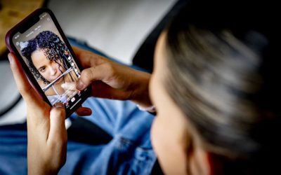 Grecia interzice social media pentru copiii sub 15 ani