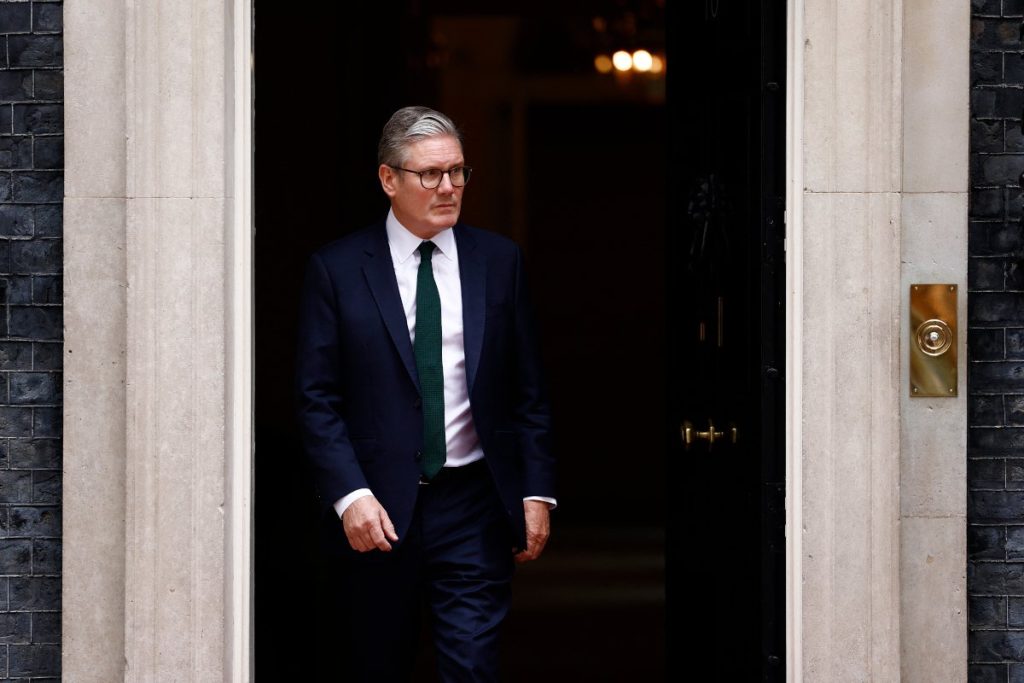 Starmer: Marea Britanie nu intră-n conflict cu Iranul, respinge blocada din Ormuz