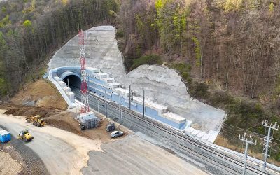 Compania Națională de Administrare a Infrastructurii Rutiere (CNAIR) a anunțat oficial începutul lucrărilor la un nou tunel situat pe secțiunea 2 a autostrăzii Sibiu-Pitești, mai precis pe segmentul Boița-Cornetu