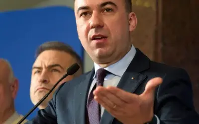 Prețurile Carburanților, Efecte Întârziate pe Piață: Avertisment de la Minister Efectele redeschiderii Strâmtorii Ormuz asupra prețurilor carburanților nu vor fi imediate, conform declarațiilor ministrului BOGDAN IVAN