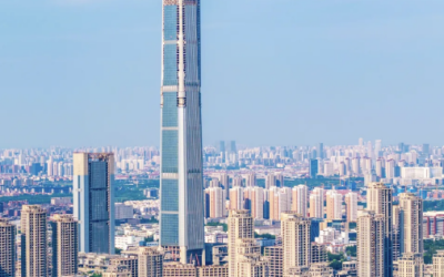 China uimește: Zgârie-norul colosal, construit după 18 ani, e gata