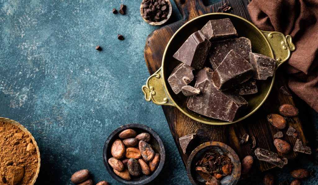 Cacao adevărată sau chimicale? Ce verifici pe ambalaj la ciocolata neagră