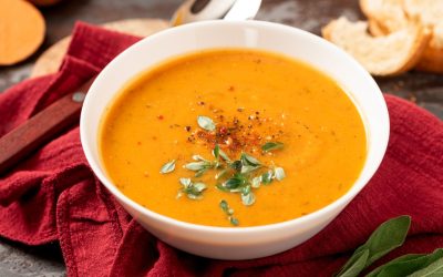 Rețete rapide și simple: Cele mai bune supe detox după festinul de Paște