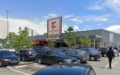 Kaufland România își extinde oferta de produse cu branduri cunoscute de la Lidl Începând de astăzi, 8 aprilie, Kaufland începe să introducă treptat în magazinele sale brandurile CRIVIT, SILVERCREST, LIVARNO, Esmara și Lupilu