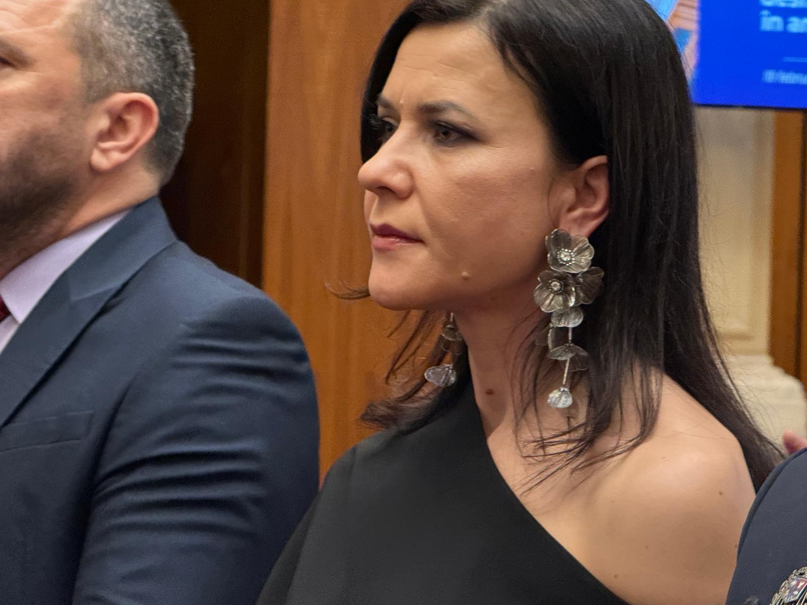 Ministrul Radu Marinescu înaintează propunerile pentru conducerea parchetelor în ciuda avizelor negative ale CSM Ministrul PSD al Justiției, Radu Marinescu, a transmis marți președintelui Nicușor Dan propunerile pentru numirea în funcțiile de conducere din parchete, în ciuda avizelor negative emise de Consiliul Superior al Magistraturii (CSM)