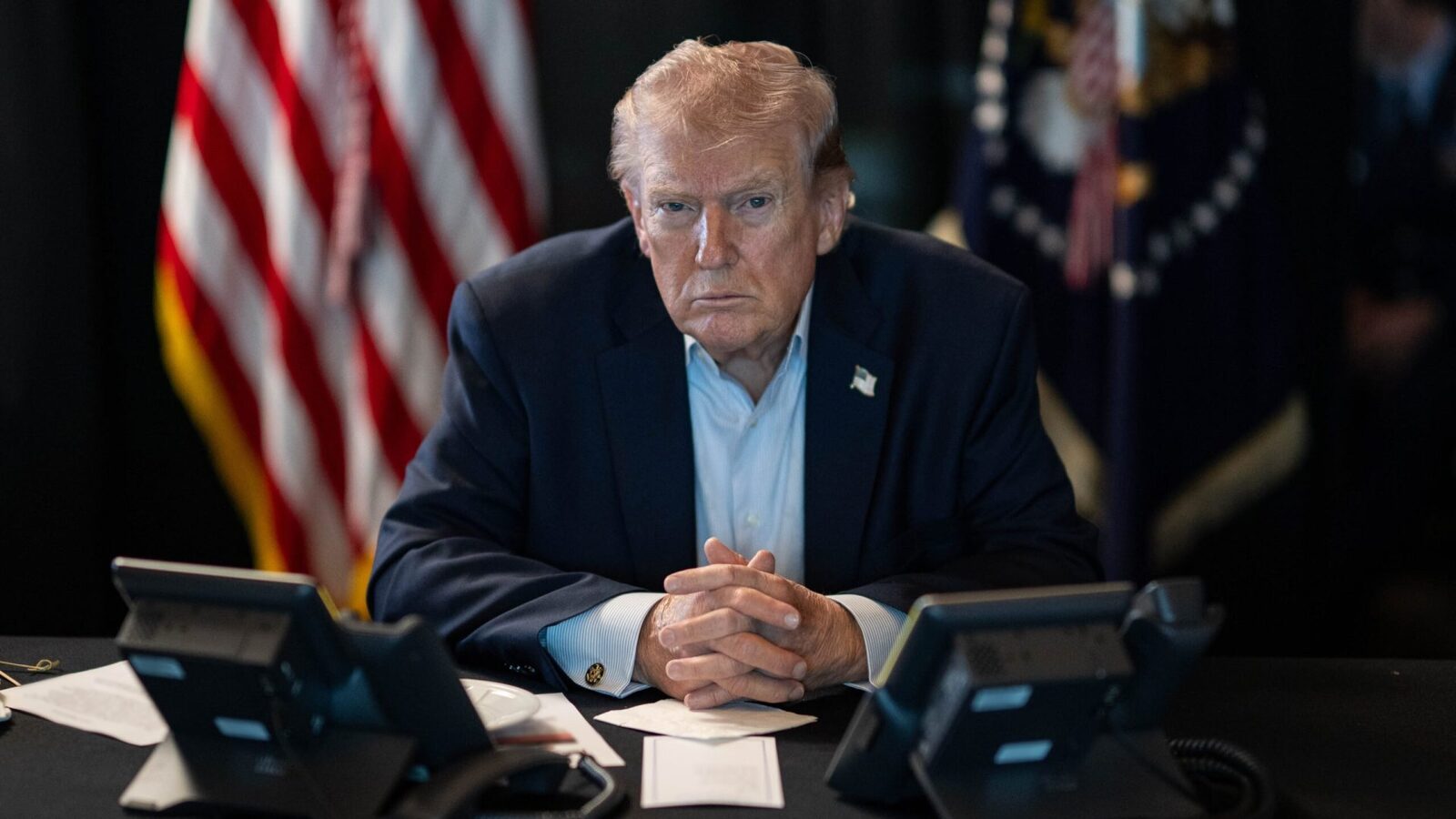 Trump amenință: Distrug Iranul într-o zi! Cer totul, sau…