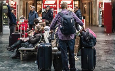 Spania dă undă verde: Jumătate de milion de imigranți, pași spre legalizare