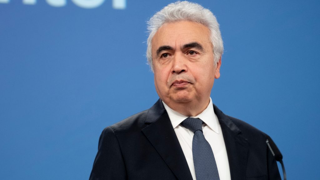 Europa, în criză: Combustibil pentru avioane, stocuri de doar 6 săptămâni