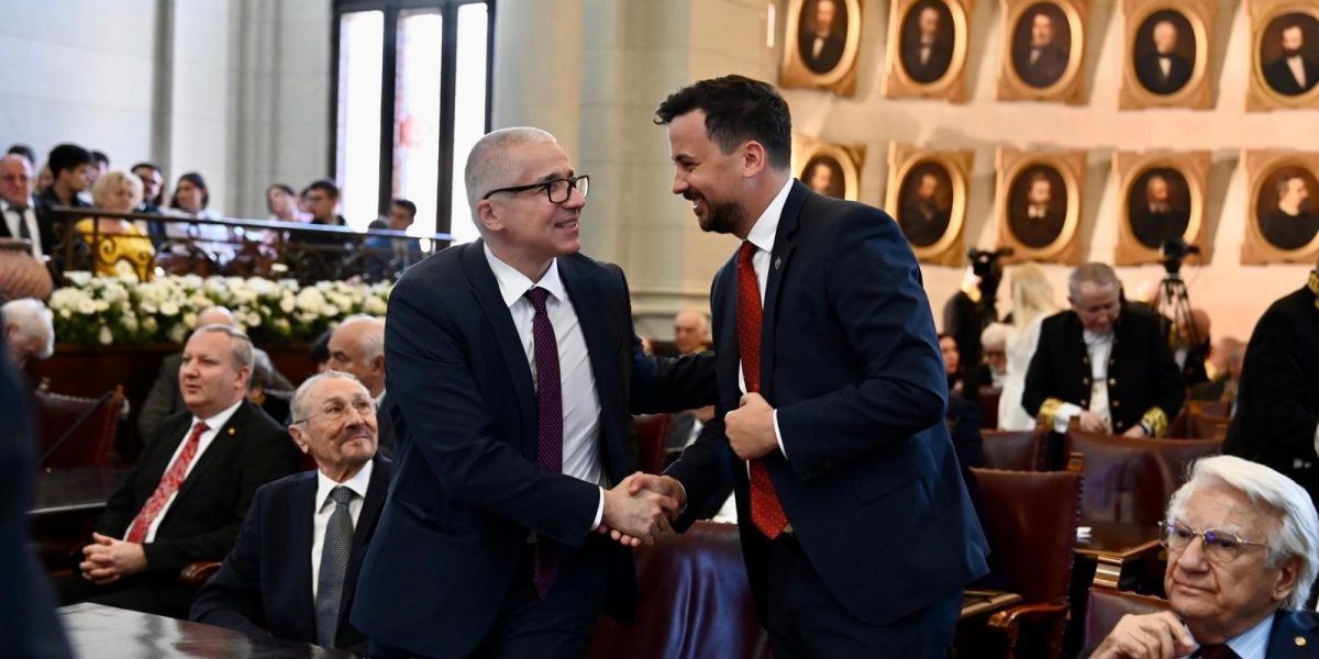 Marinescu, ministrul cu plagiat, discurs la Academia: „Perioadă tulburată”