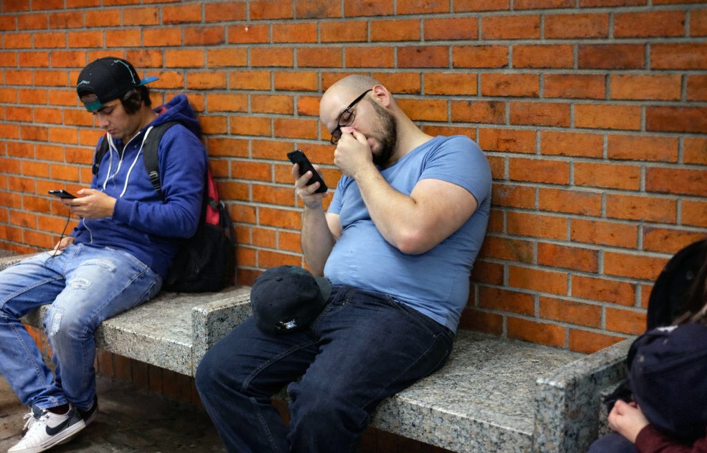 gesturi simple care pot crește riscul de Alzheimer