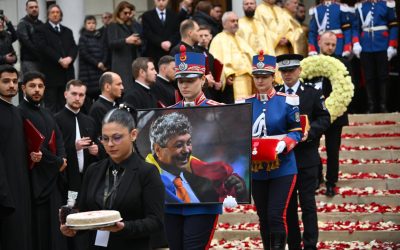 Mircea Lucescu, condus pe ultimul drum: Ceremonie cu onoruri militare la Bellu