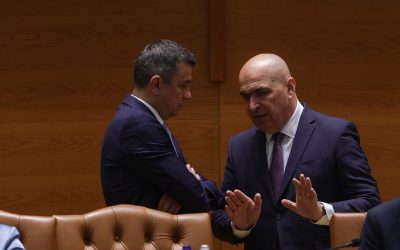 Bolojan răspunde PSD: Vânzarea de acțiuni, inclusă-n programul de guvernare