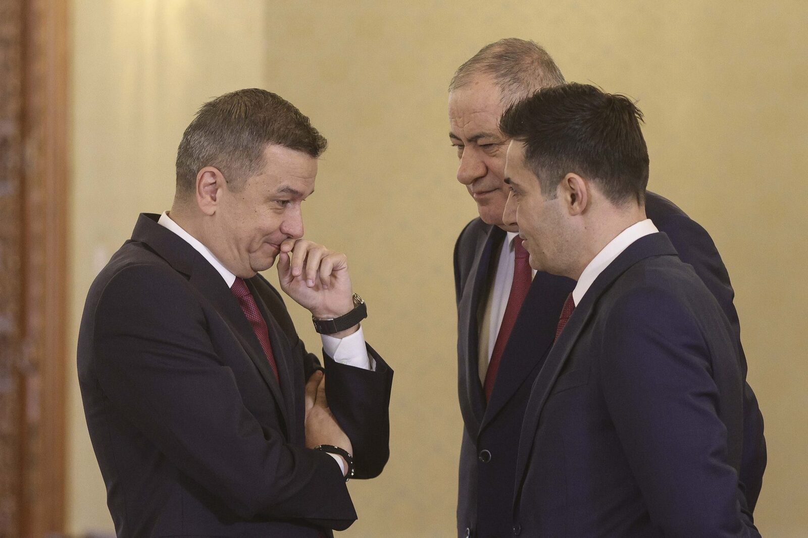 Pîslaru, furios pe PSD-AUR: „Moțiunea, un flit dat lui Iohannis!”