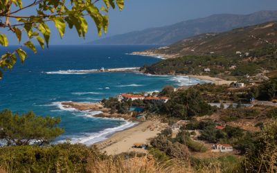 Grecia: Insula cu bunicuțe longevive. Record mondial uluitor!