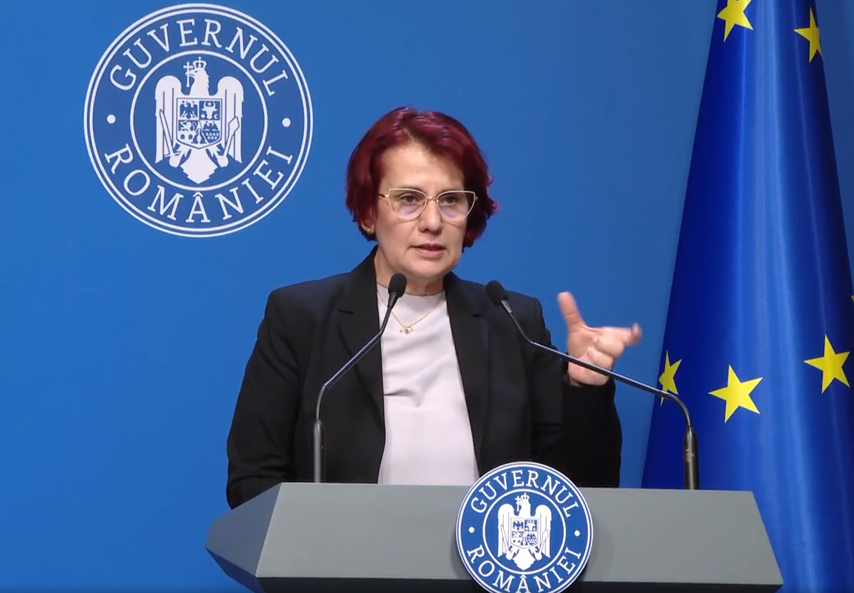 Guvernul a aprobat, vineri, un set de măsuri fiscale menite să atenueze impactul creșterii prețurilor la carburanți și să sprijine bugetul național în contextul fluctuațiilor de pe piața energetică