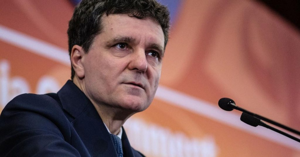 Tânărul care l-a amenințat pe Nicușor Dan, localizat în Germania, părinții chemați la audieri