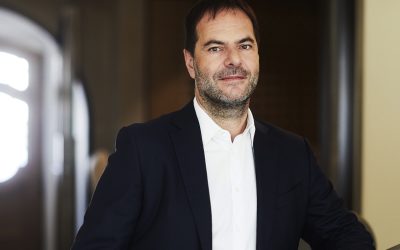 Šmejc, miliardarul ceh, bagă mâna-n piața medicală din România: Cumpără!