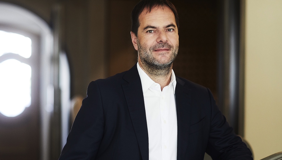 Šmejc, miliardarul ceh, bagă mâna-n piața medicală din România: Cumpără!