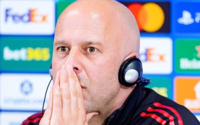 Liverpool a ales înlocuitorul lui Arne Slot înainte de returul cu PSG