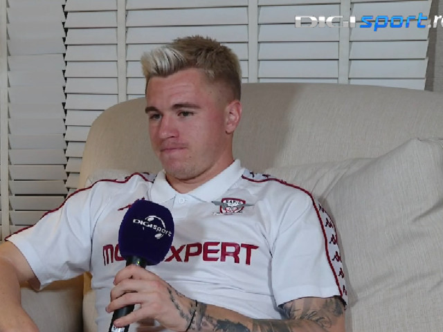 Claudiu Petrila își pierde cumpătul după ce colegul său a fost lovit la peluză