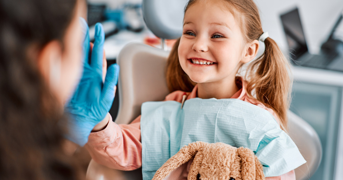 un medic stomatolog pentru 6.000 de elevi în zonele rurale, din cauza subfinanțării cabinetele școlare existente limitate