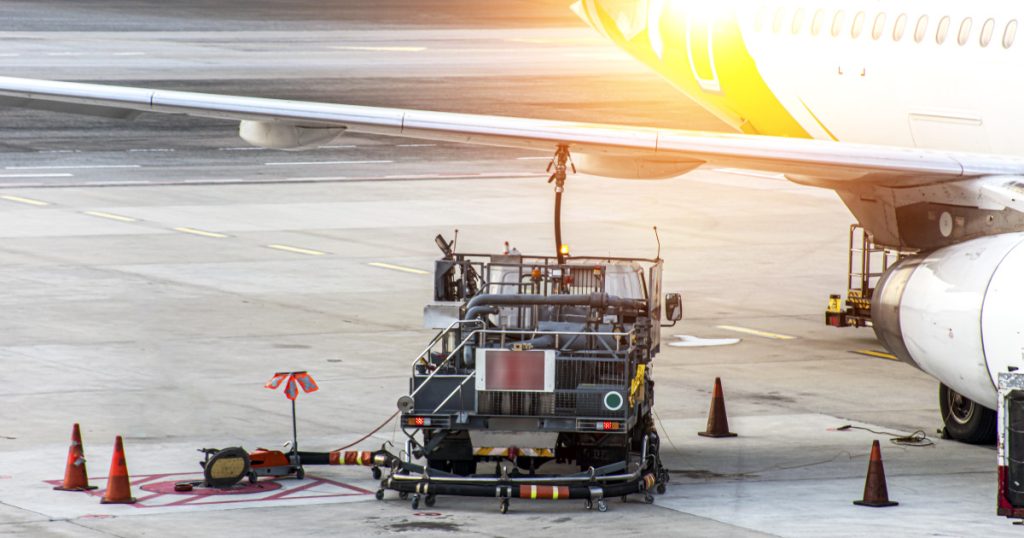 România scapă de criza kerosenului: Dumitru Chisăliță, despre avantajul producției interne