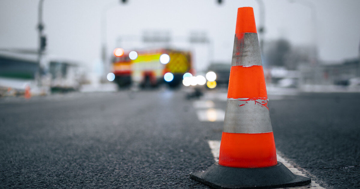 Carambol pe DN 7, în Arad: Patru persoane, la spital, trafic blocat temporar