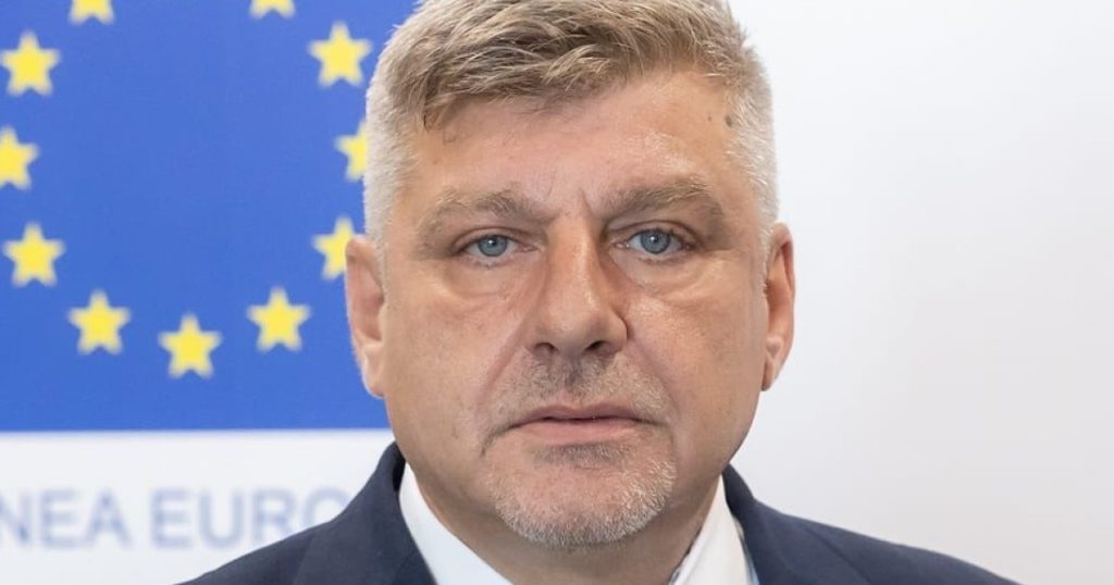 Fost șef din Minister, Dragoș Iorga, condamnat: cerea „taxă” de la subalterni