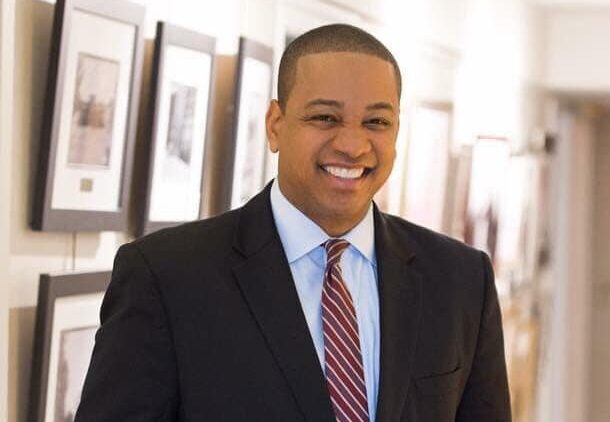 Favorit la Guvernator în Virginia, Găsit Mort După Acuzații de Abuz Sexual