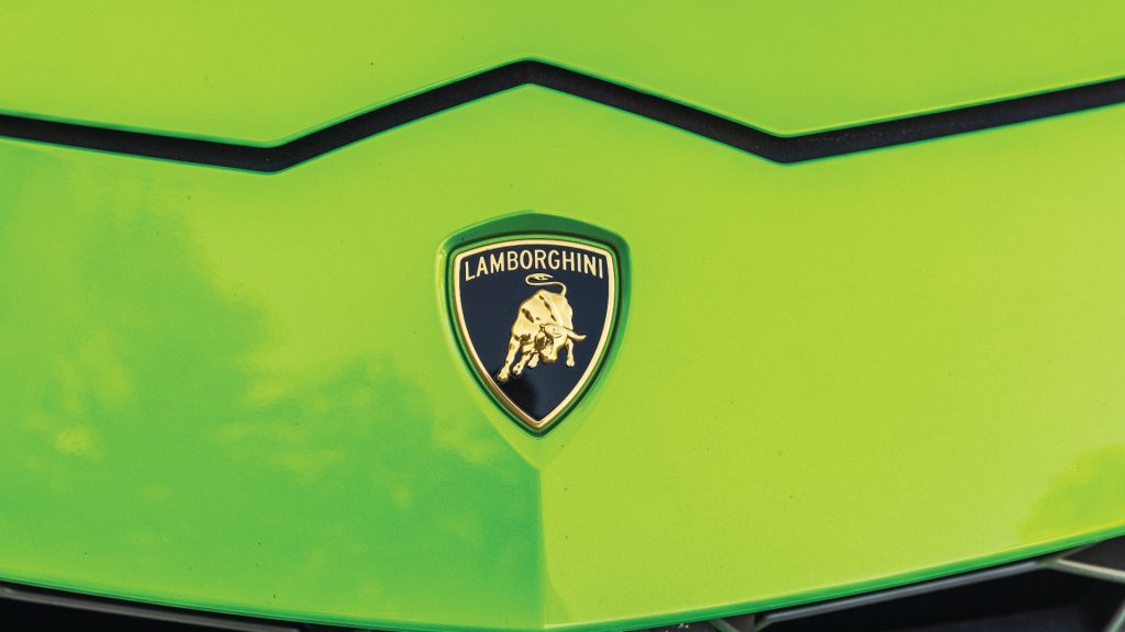 Șeful ITM București, Costel Grojdea, cu Lamborghini de 300.000 € în vizorul presei