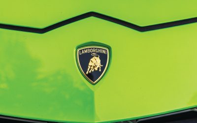 Șeful ITM București, Costel Grojdea, cu Lamborghini de 300.000 € în vizorul presei