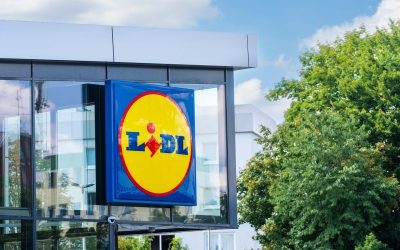 Lidl oferă un cupon de 50 de lei cadou clienților, dar cu o condiție Lanțul de magazine Lidl lansează o nouă ofertă pentru clienții săi, cu accent pe cumpărăturile pentru sărbătorile pascale